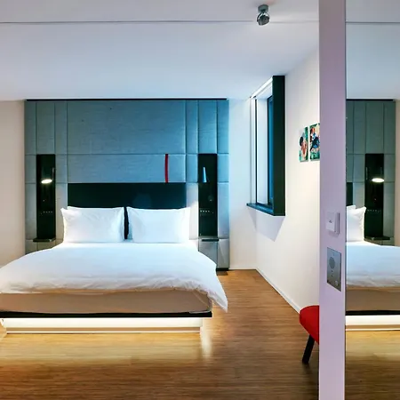 Citizenm Paris Champs-Elysees-3